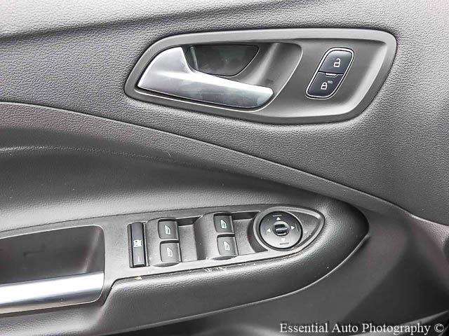 Ford Escape 2017 photo 19